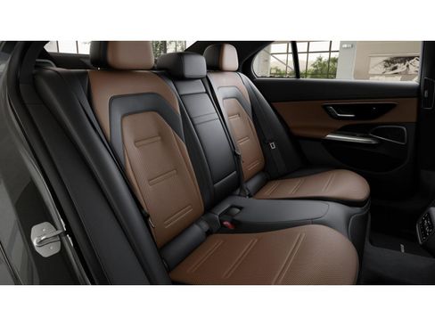 New 2026 Mercedes-Benz E 53 AMG e 4MATIC Sedan image 5