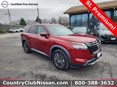 Certified 2023 Nissan Pathfinder SL w/ SL Premium Package