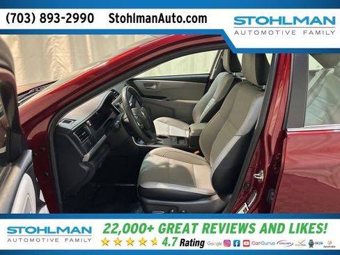 Used 2016 Toyota Camry SE image 13