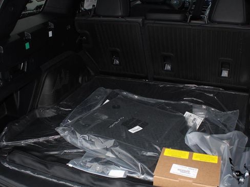 New 2026 Subaru Outback Premium w/ Premium/Limited Plus Package image 9