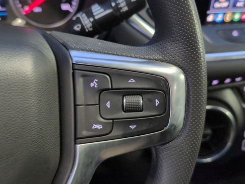 Used 2021 Chevrolet Blazer LT image 25