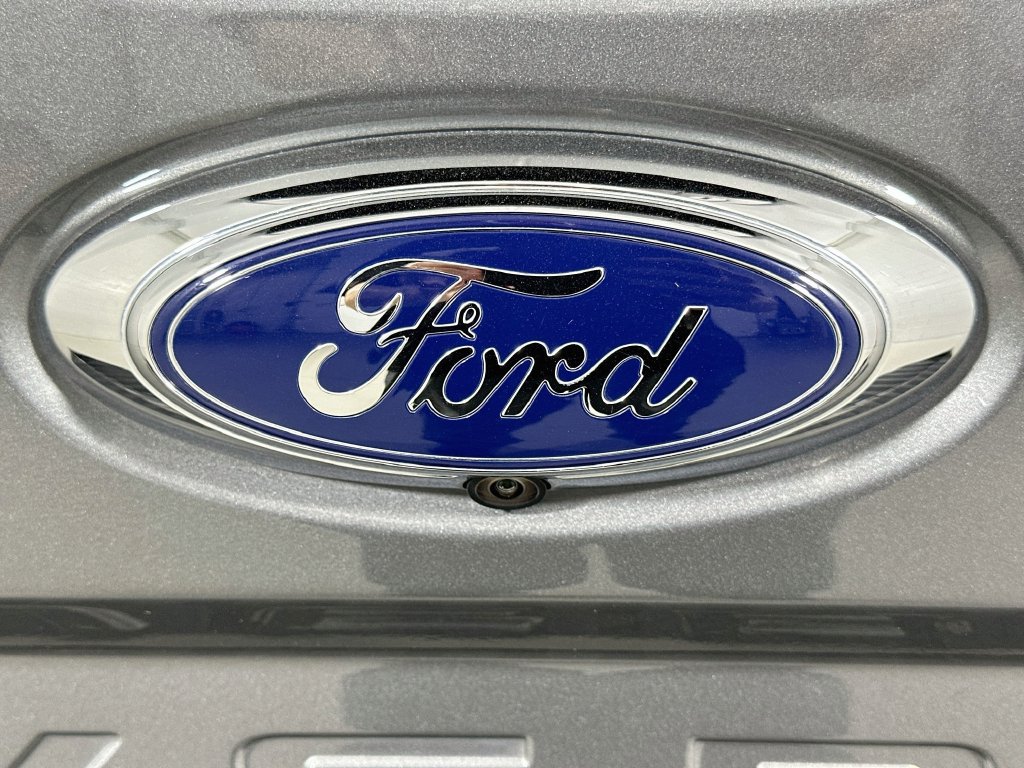 Certified 2024 Ford Maverick Lariat w/ FX4 Off-Road Package AWD/4WD image 18