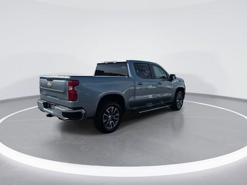 Used 2023 Chevrolet Silverado 1500 LT AWD/4WD image 8