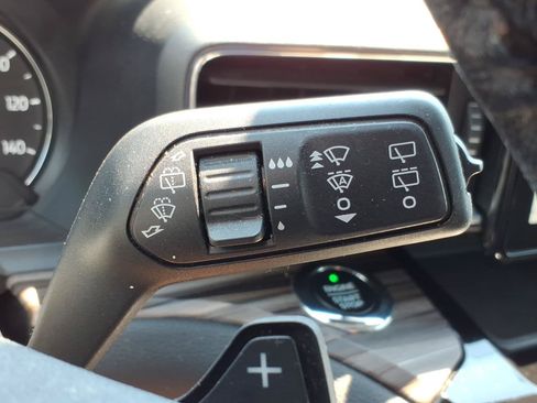 Used 2021 Ford Explorer Limited w/ Hybrid Equipment Group 310A AWD/4WD image 28