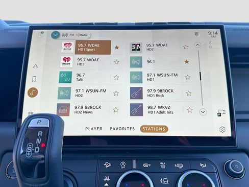 New 2026 Land Rover Defender 110 X-Dynamic SE image 31