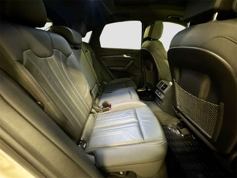 Used 2022 Audi Q5 2.0T Premium Plus image 32