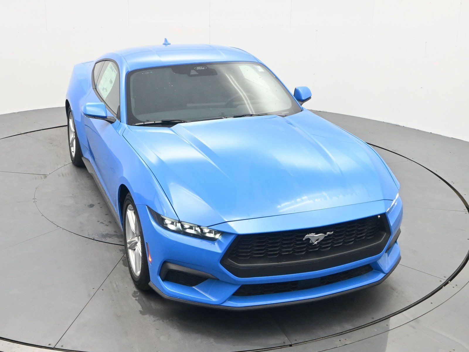 Used 2026 Ford Mustang Coupe RWD image 19