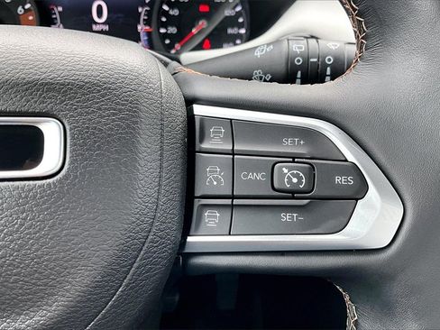 Used 2022 Jeep Compass Limited image 19