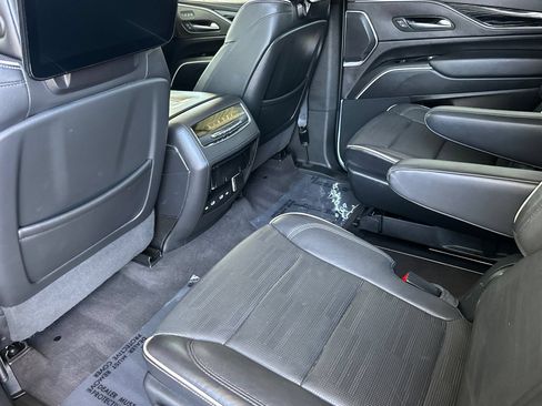 Certified 2023 Cadillac Escalade Sport AWD/4WD image 14