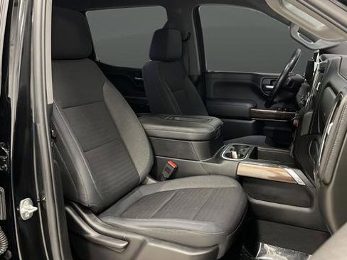Used 2019 Chevrolet Silverado 1500 LT Trail Boss AWD/4WD image 24