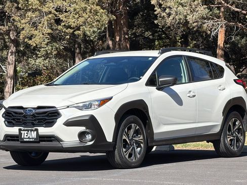 Used 2024 Subaru Crosstrek 2.0i Premium image 8