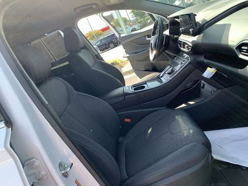 Used 2022 Hyundai Santa Fe XRT w/ Winter Weather Package FWD image 14