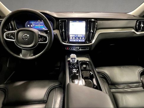 Certified 2026 Volvo V60 B5 Cross Country Ultra w/ Climate Package AWD/4WD image 7
