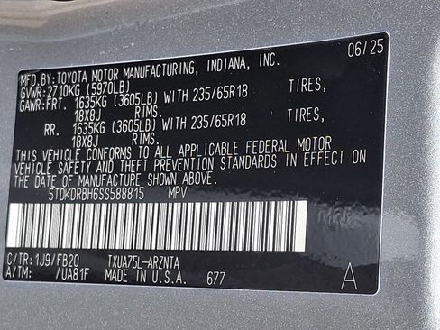 Certified 2025 Toyota Highlander LE AWD/4WD image 26