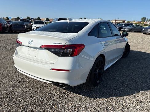 Used 2024 Honda Civic Sport image 9
