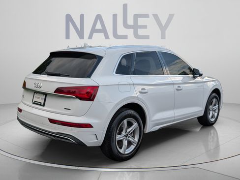 Used 2023 Audi Q5 2.0T Premium w/ Convenience Package AWD/4WD image 5