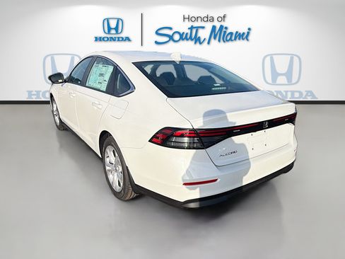 New 2026 Honda Accord LX image 5