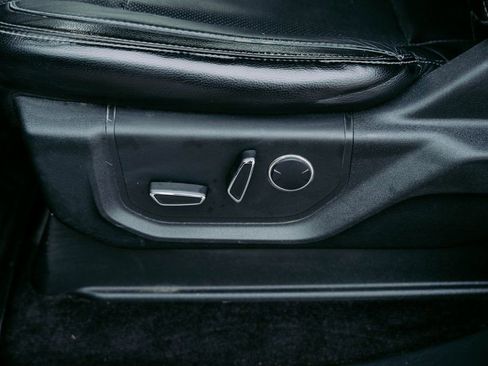 Used 2017 Ford F150 Lariat image 15