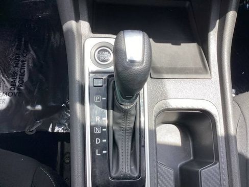 Used 2023 Nissan Sentra SV FWD image 17