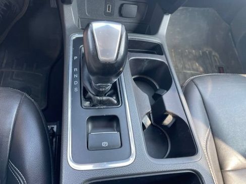 Used 2017 Ford Escape Titanium FWD image 44
