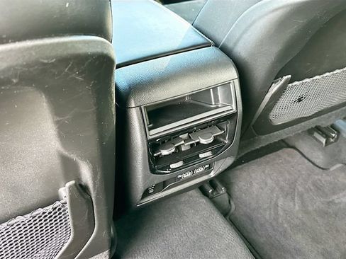 Used 2025 Jeep Grand Cherokee Altitude RWD image 26
