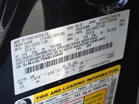 Used 2022 Lincoln Navigator Reserve image 18