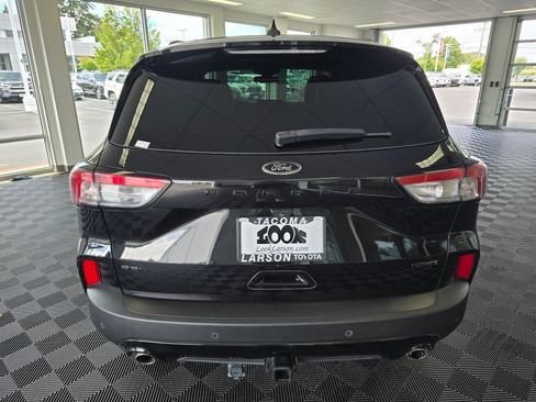 Used 2021 Ford Escape SEL w/ Technology Package AWD/4WD image 4