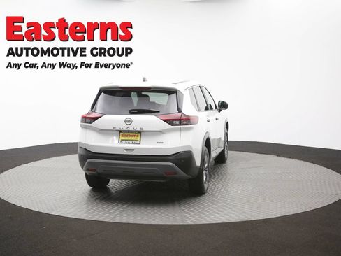 Used 2023 Nissan Rogue S AWD/4WD image 40