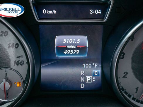 Used 2017 Mercedes-Benz GLA 250 image 34