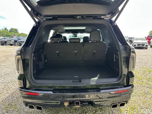 Used 2025 Chevrolet Traverse RS AWD/4WD image 15