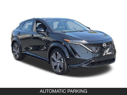 Used 2023 Nissan Ariya AWD/4WD image 2