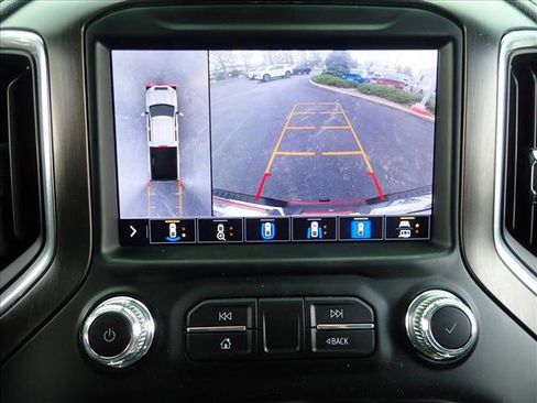 Used 2023 GMC Sierra 2500 AT4 w/ AT4 Preferred Package AWD/4WD image 18