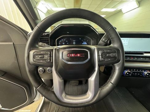 Used 2024 GMC Sierra 1500 SLT RWD image 32