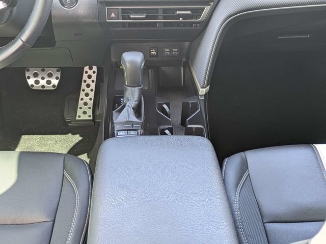 Used 2026 Toyota Camry SE w/ Multimedia Upgrade Package FWD image 18