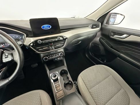Used 2021 Ford Escape SE w/ Convenience Package FWD image 11