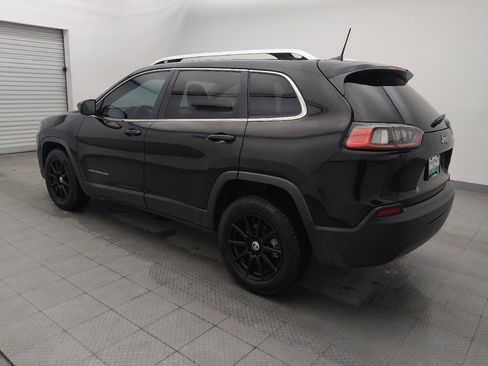 Used 2019 Jeep Cherokee Latitude w/ Popular Appearance Group image 3