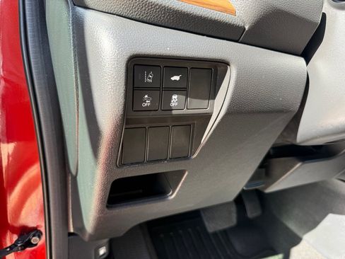 Used 2019 Honda CR-V Touring image 18