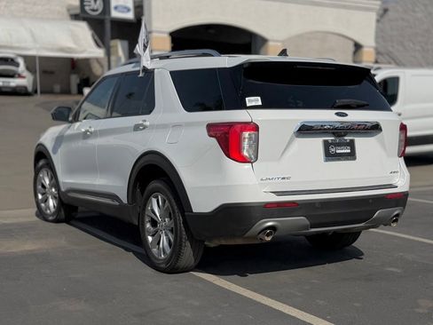 Certified 2023 Ford Explorer Limited image 6