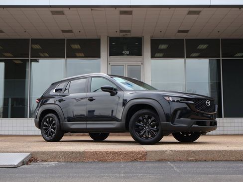 Used 2024 MAZDA CX-50 AWD 2.5 S w/ Preferred Package image 2