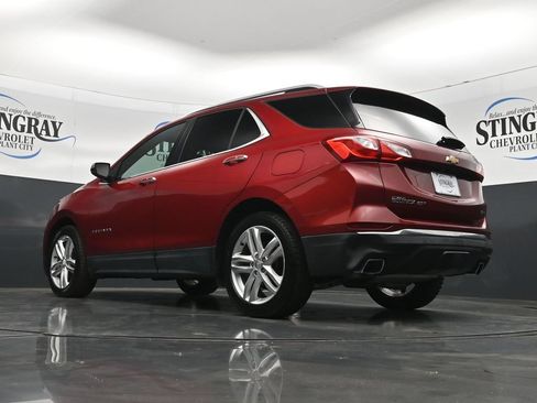 Used 2018 Chevrolet Equinox Premier FWD image 30