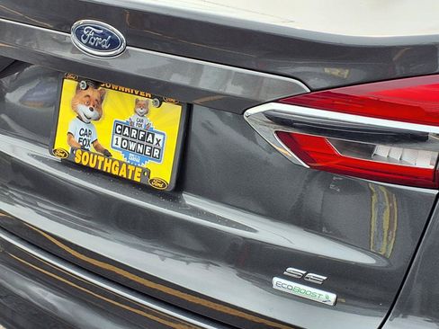 Used 2020 Ford Fusion SE FWD image 24