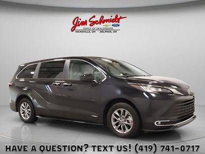 Used 2021 Toyota Sienna XLE