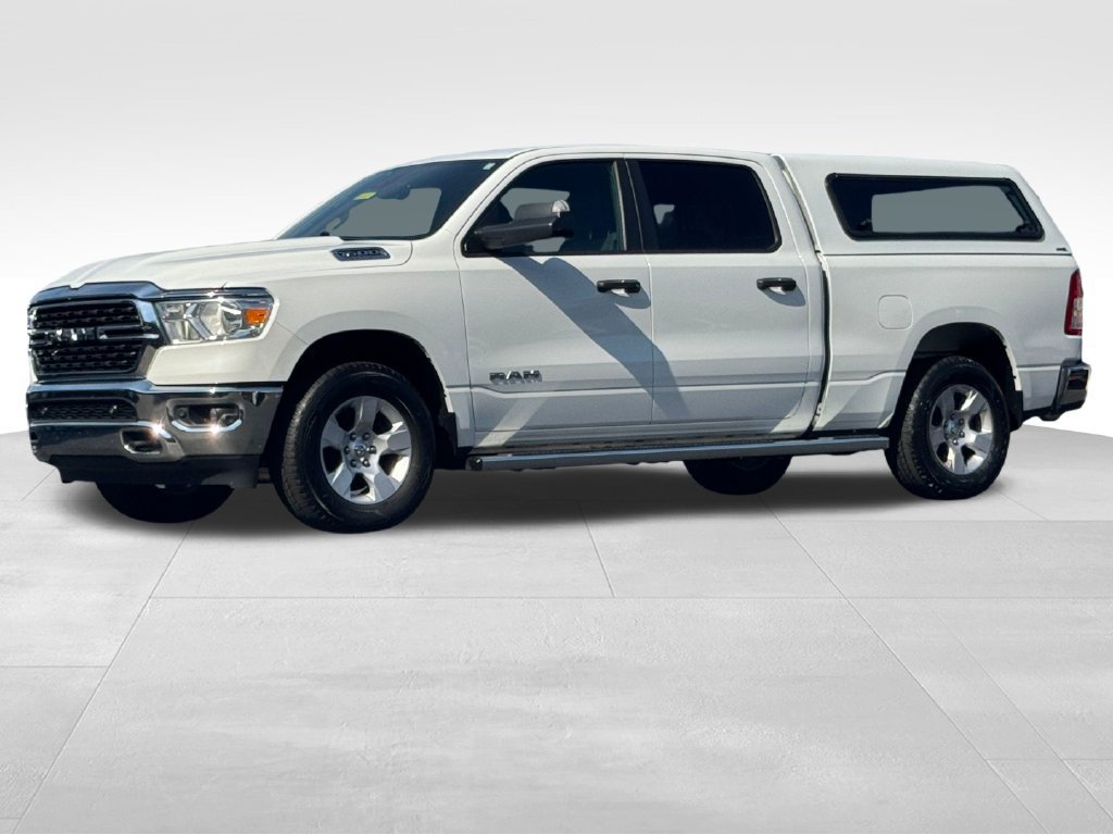Used 2023 RAM 1500 Lone Star AWD/4WD image 3