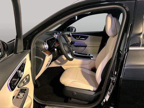 New 2026 Mercedes-Benz GLC 300 4MATIC image 13