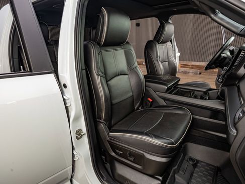 Used 2023 RAM 3500 Limited w/ Night Edition image 30