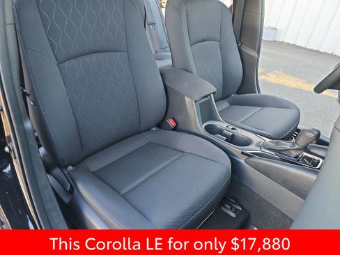 Used 2023 Toyota Corolla LE image 16