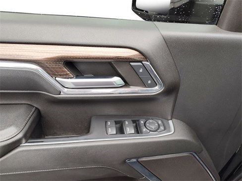 Used 2024 Chevrolet Silverado 2500 LT w/ Safety Package image 19