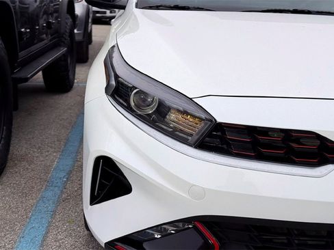 Used 2023 Kia Forte GT-Line w/ GT-Line Premium Package image 3