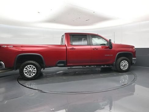 Used 2024 Chevrolet Silverado 2500 LT w/ True North Edition AWD/4WD image 3