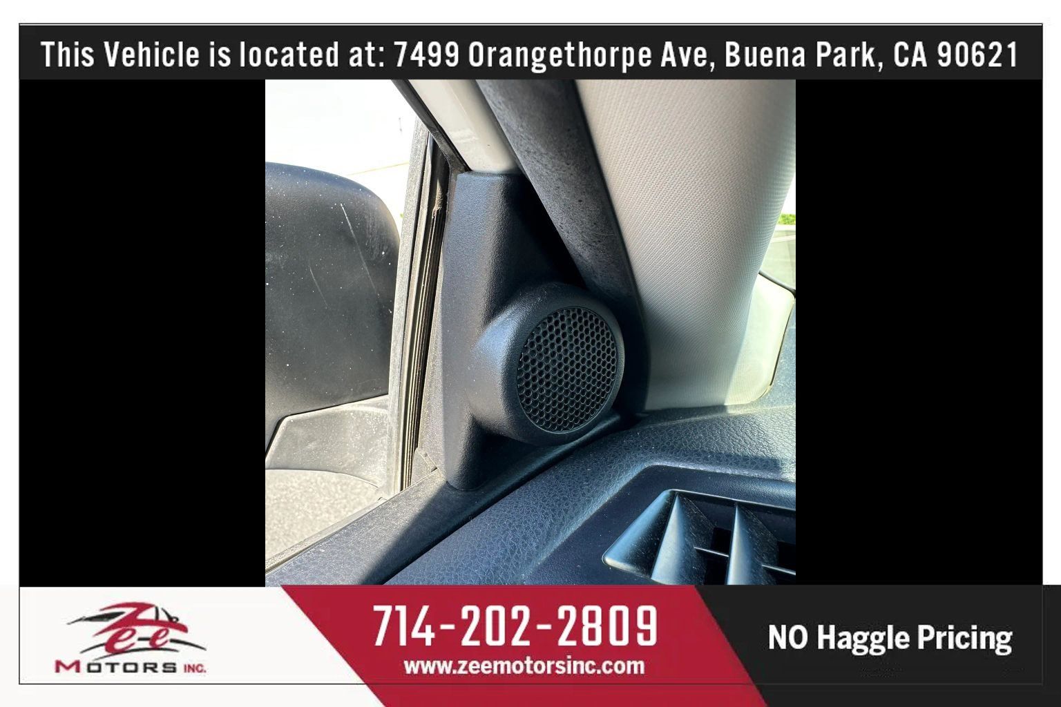 Used 2015 Toyota Corolla LE FWD image 31